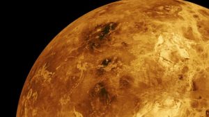 Atmospheric tidal waves maintain Venus’ super-rotation