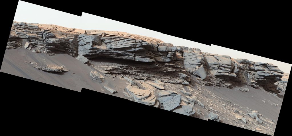 Curiosity Mars Rover’s Summer Road Trip Has Begun / InSight Flexes Its Arm While Its “Mole” Hits Pause