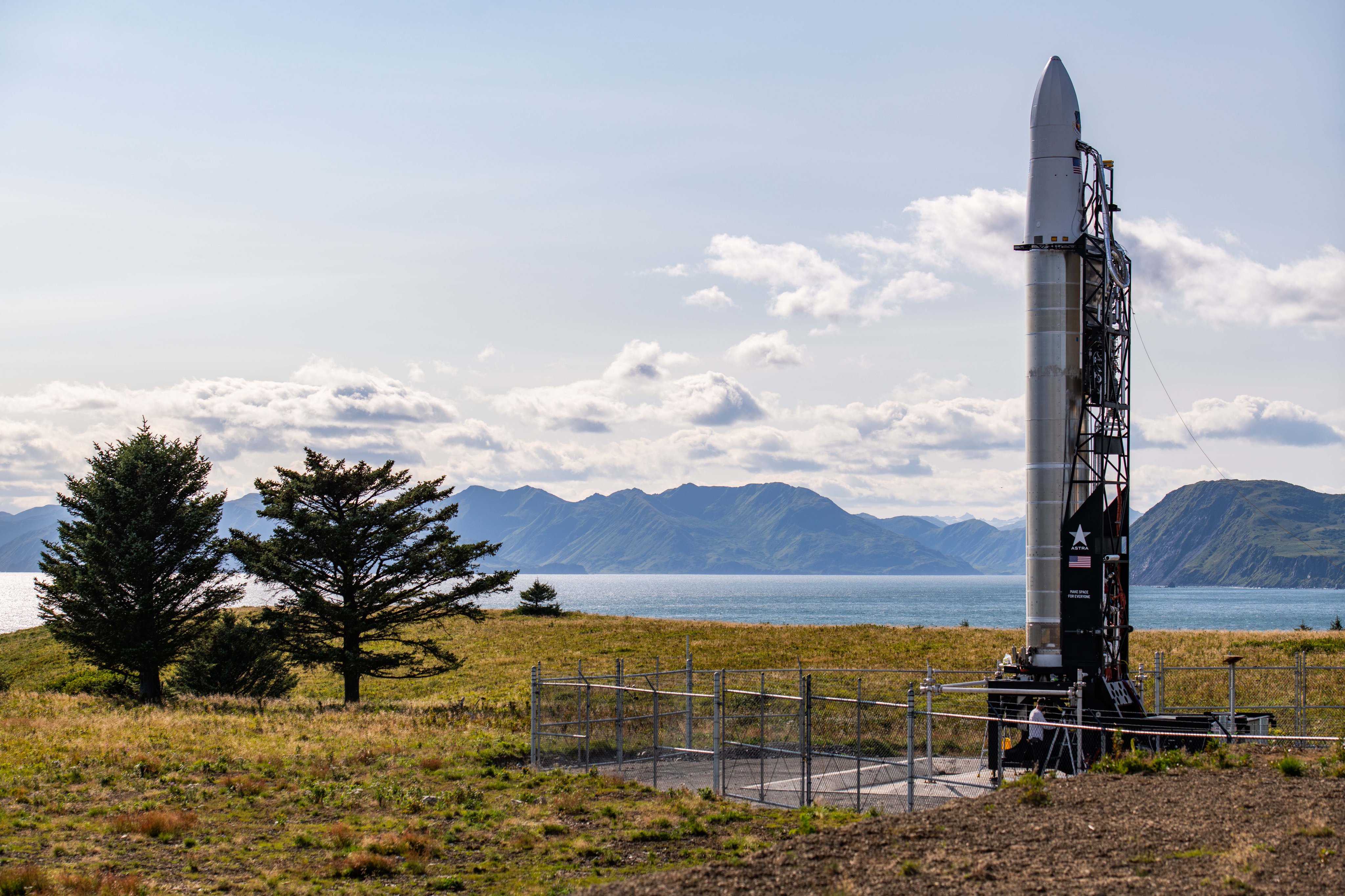 Astra Rocket Powerslides Off Pad, Fails Later