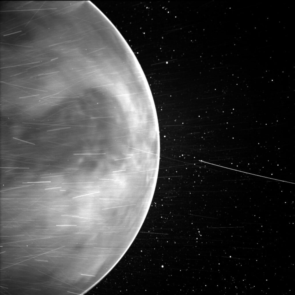Nighttime Side of Venus Revealed