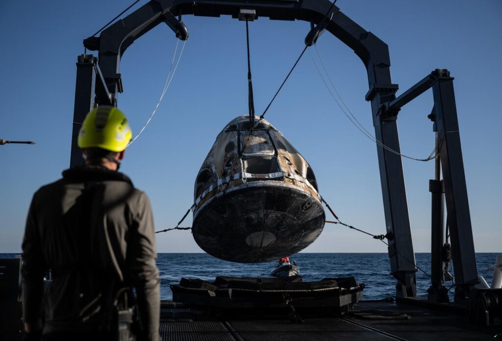 Crew Dragon Freedom Returns After 170 Days at ISS